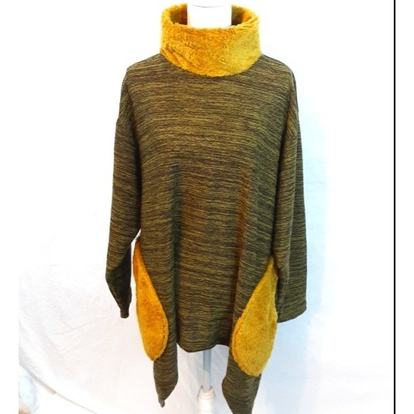 Crescent Moon Oversized Pullover Turtleneck Asymmetrical Poncho Sweater Wrap M/L - Picture 4 of 7